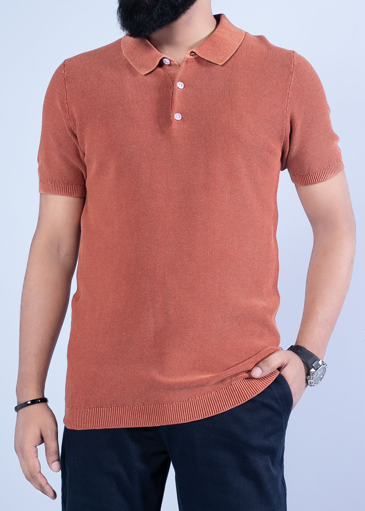 tanta polo brick color half front view