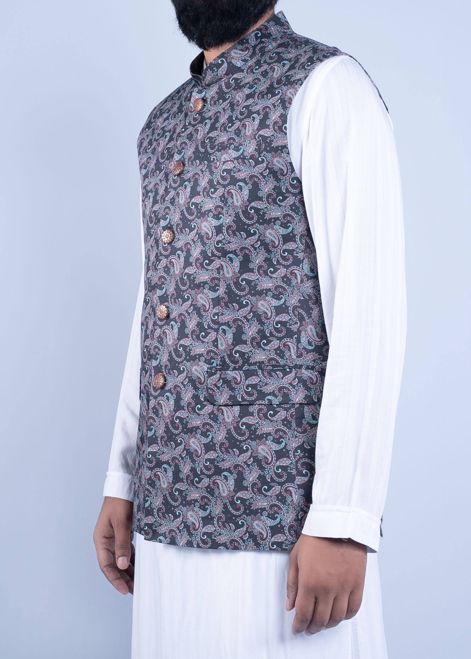 izmar vest paisley print color half side view